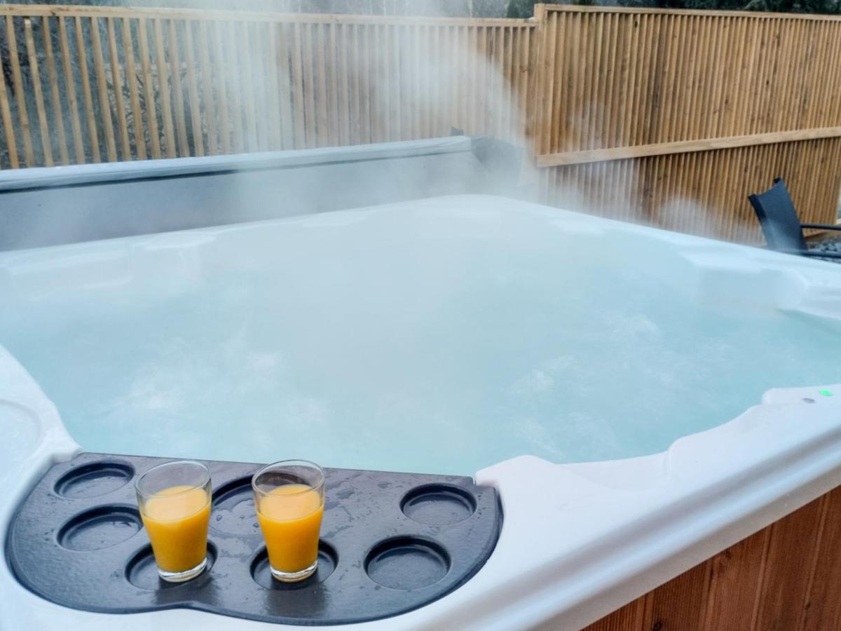 Projekt Swit - Domki Z Prywatna Jacuzzi I Sauna Żywiec Kültér fotó